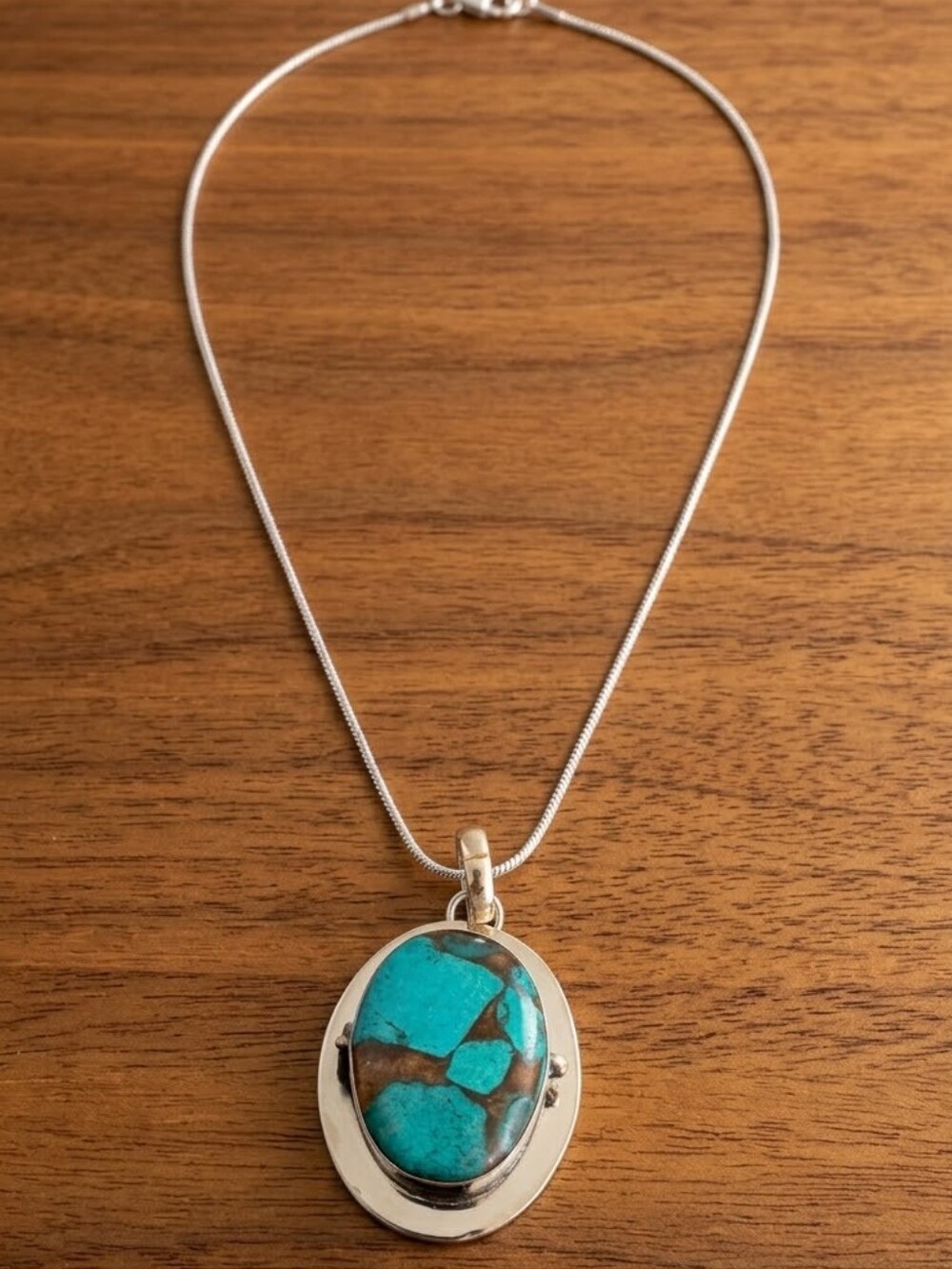 Silver Turquoise Green Oval Pendant Necklace